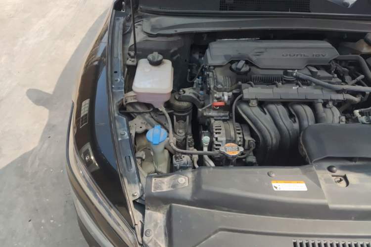 Used Hyundai Mistra 2021 1.8L CVT LUX Premium Edition Engine Bay Right