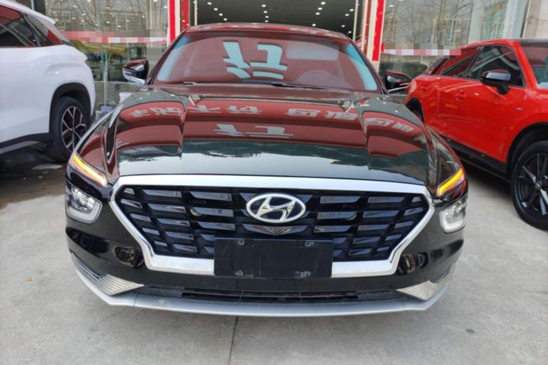 Used Hyundai Mistra 2021 1.8L CVT GLX Elite Edition Front