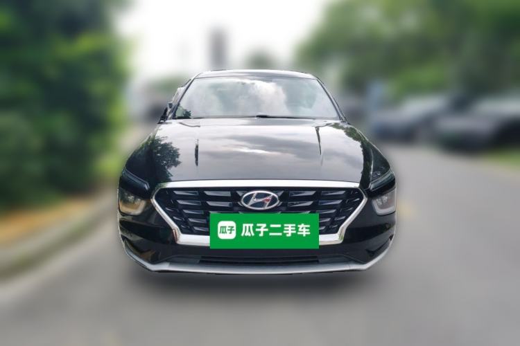 Used Hyundai Mistra 2021 1.8L CVT LUX Premium Edition Front