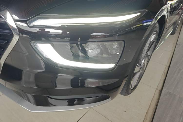 Used Hyundai Mistra 2021 1.8L CVT LUX Premium Edition Left Front Headlight