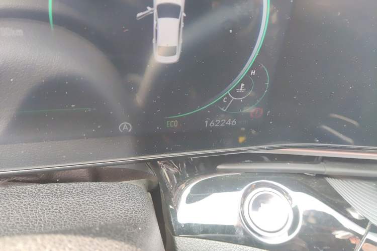 Used Hyundai Mistra 2021 1.8L CVT LUX Premium Edition Odometer Close Up