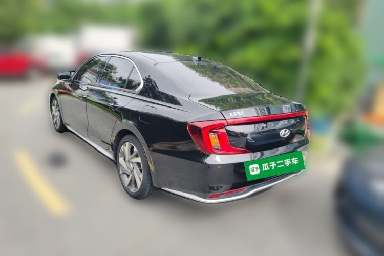 Used Hyundai Mistra 2021 1.8L CVT LUX Premium Edition Rear Left 45 Deg