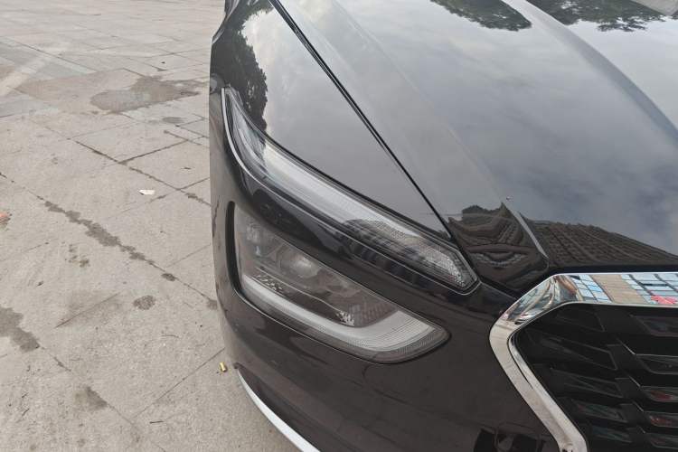 Used Hyundai Mistra 2021 1.8L CVT GLX Elite Edition Right Front Headlight