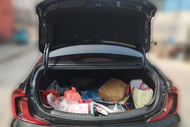 Used Hyundai Mistra 2021 1.8L CVT LUX Premium Edition Trunk