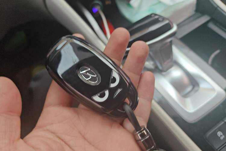 Used Hyundai Mistra 2021 1.8L CVT GLX Elite Edition Vehicle Key