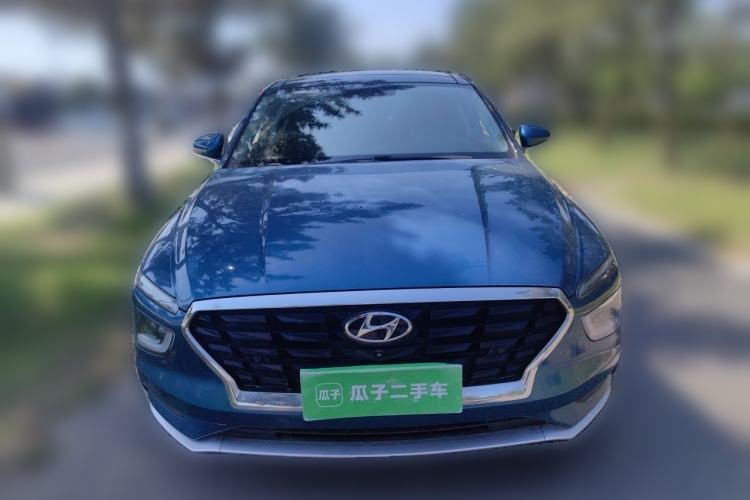 Used Hyundai Mistra 2021 1.8L CVT LUX Premium Edition Front