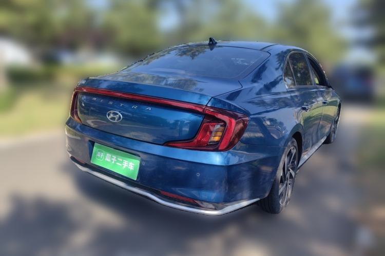 Used Hyundai Mistra 2021 1.8L CVT LUX Premium Edition Rear Right 45 Deg