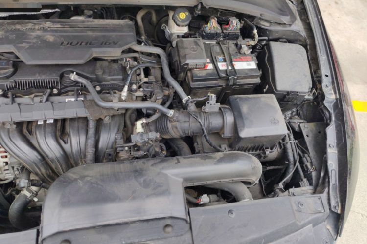 Used Hyundai Mistra 2021 1.8L CVT LUX Premium Edition Engine Bay Left
