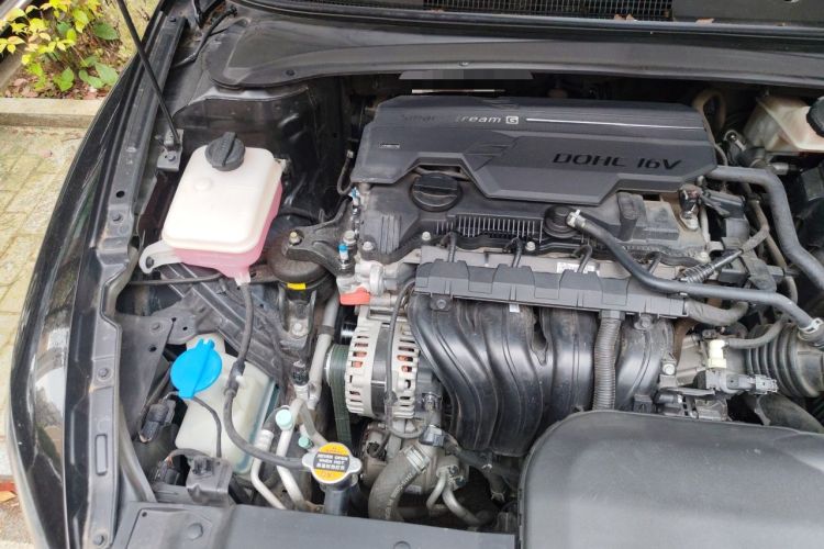 Used Hyundai Mistra 2021 1.8L CVT GLX Elite Edition Engine Bay Right