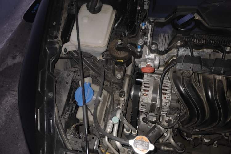 Used Hyundai Mistra 2021 1.8L CVT LUX Premium Edition Engine Bay Right