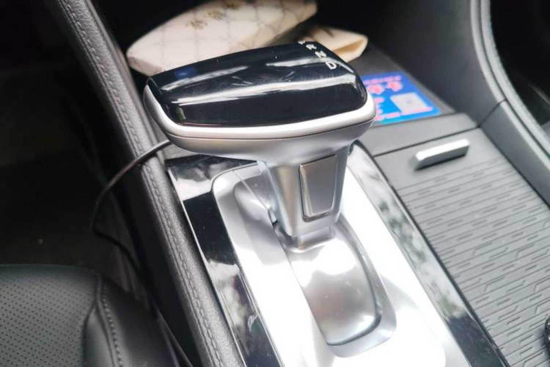Used Hyundai Mistra 2021 1.8L CVT GLX Elite Edition Gear Lever