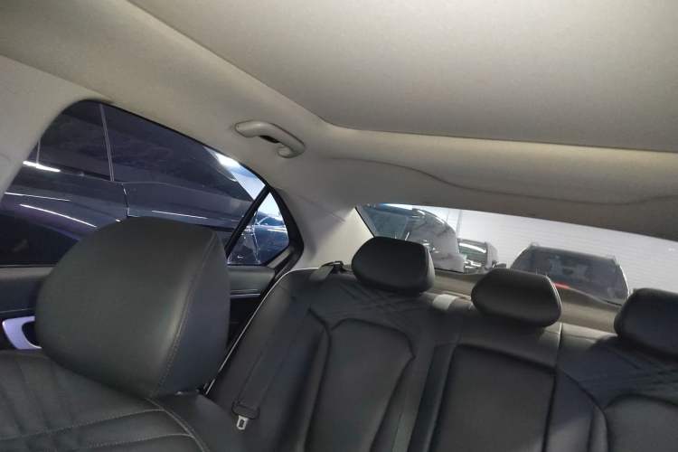 Used Hyundai Mistra 2021 270TGDi DCT LUX Prestige Edition Headliner