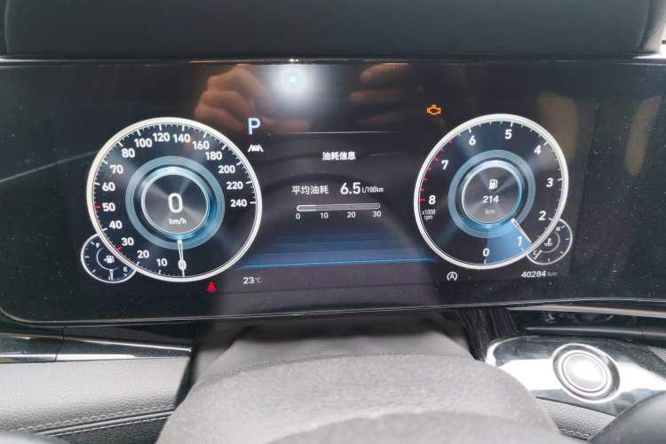 Used Hyundai Mistra 2021 1.8L CVT LUX Premium Edition Instrument Cluster