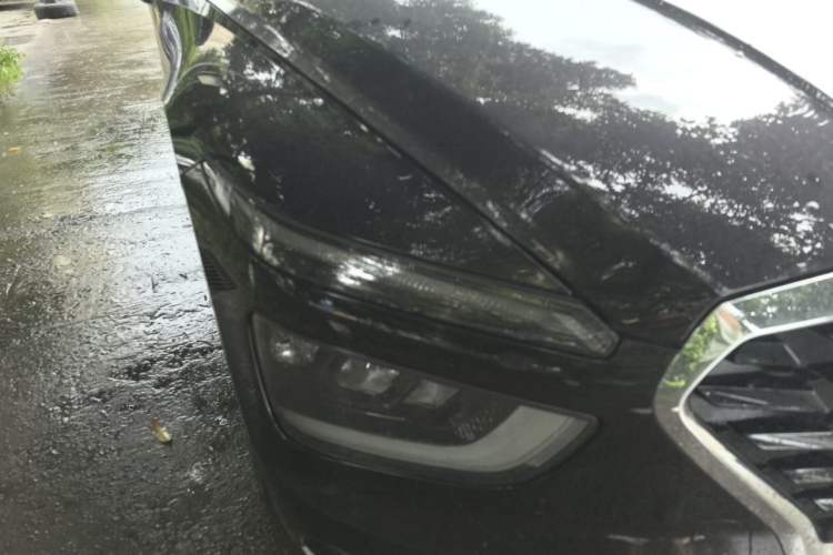 Used Hyundai Mistra 2021 1.8L CVT LUX Premium Edition Right Front Headlight