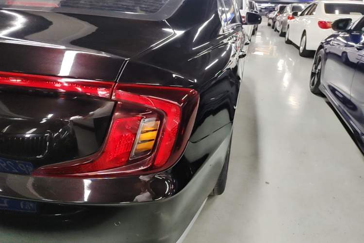 Used Hyundai Mistra 2021 1.8L CVT GLX Elite Edition Right Rear Taillight