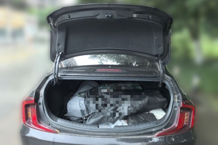 Used Hyundai Mistra 2021 1.8L CVT LUX Premium Edition Trunk
