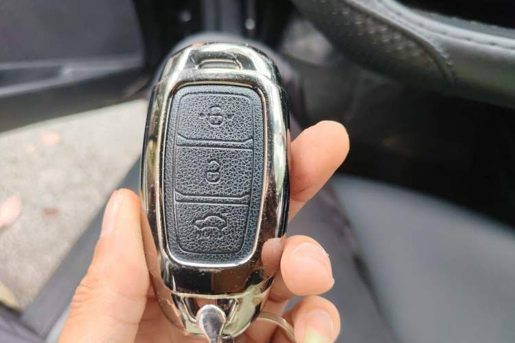 Used Hyundai Mistra 2021 1.8L CVT GLX Elite Edition Vehicle Key