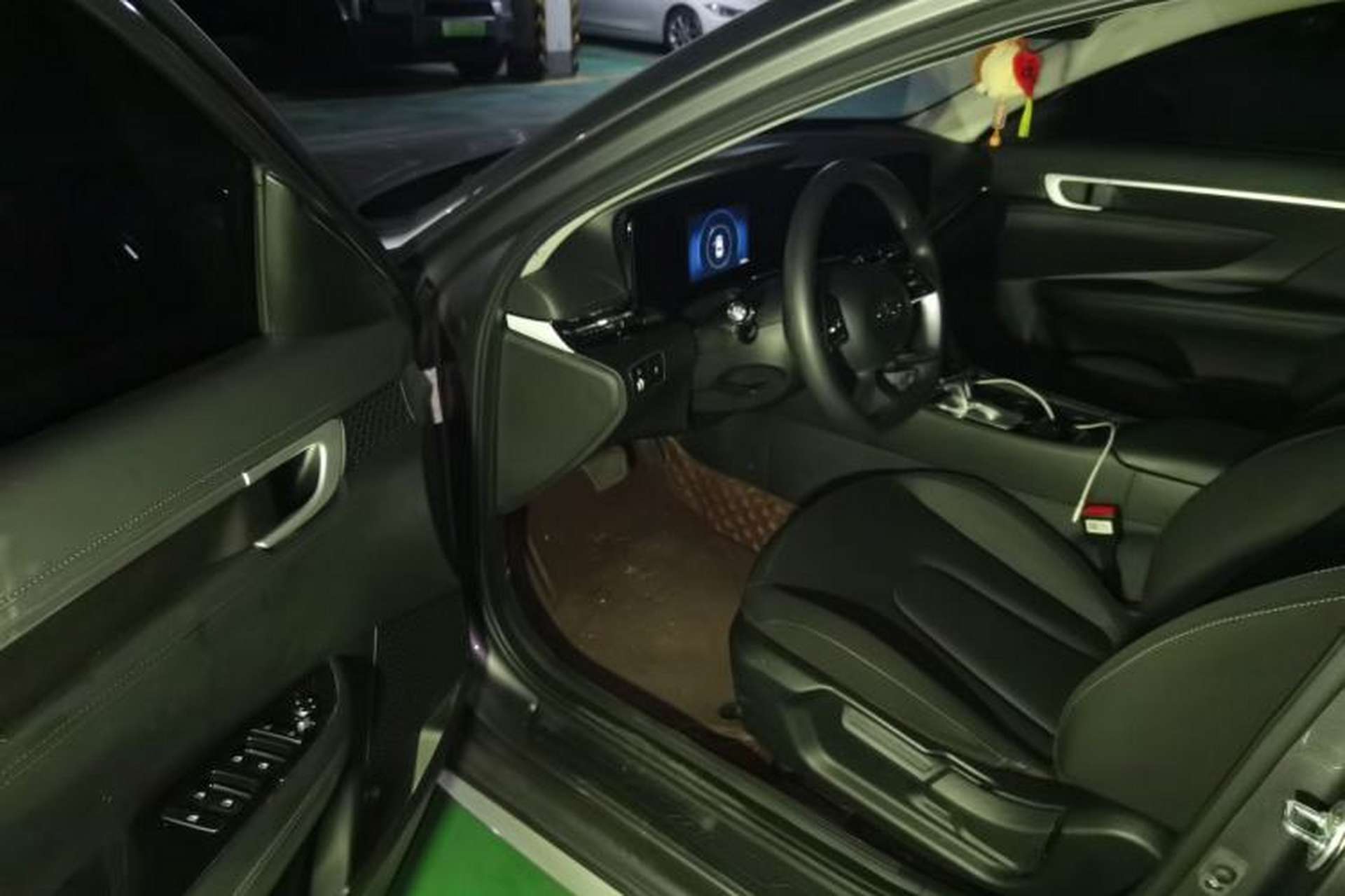 Used Hyundai Mistra 2021 1.8L CVT GLS Leading Edition Driver Seat
