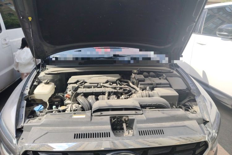 Used Hyundai Mistra 2021 1.8L CVT LUX Premium Edition Engine Bay