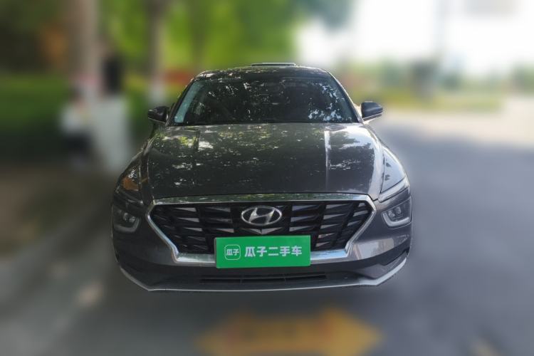 Used Hyundai Mistra 2021 1.8L CVT LUX Premium Edition Front