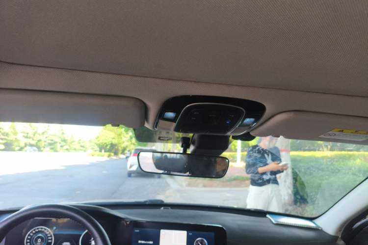 Used Hyundai Mistra 2021 1.8L CVT LUX Premium Edition Headliner
