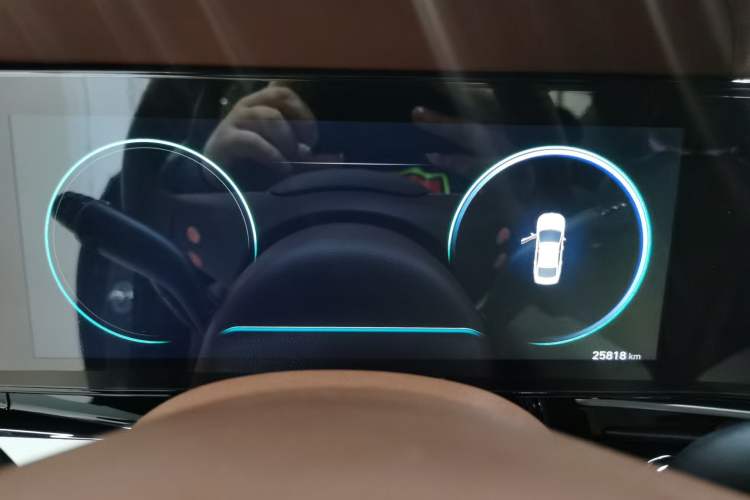 Used Hyundai Mistra 2021 1.8L CVT LUX Premium Edition Instrument Cluster