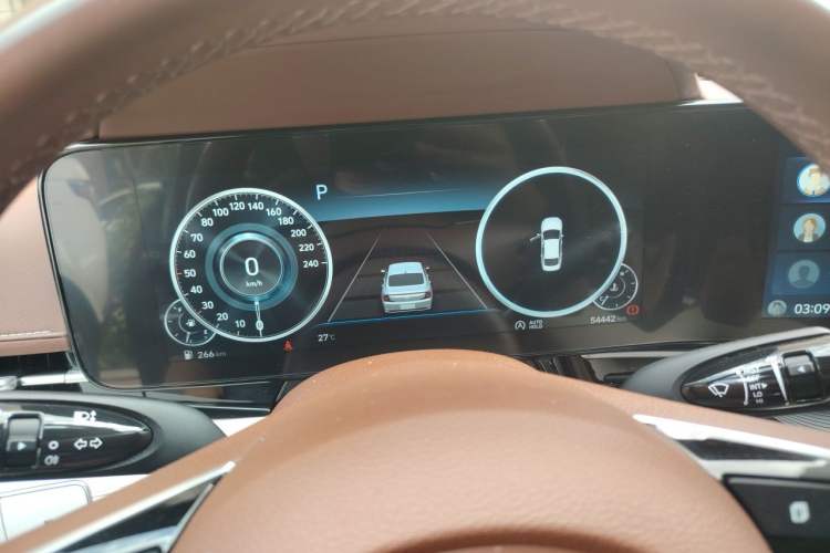 Used Hyundai Mistra 2021 1.8L CVT LUX Premium Edition Instrument Cluster