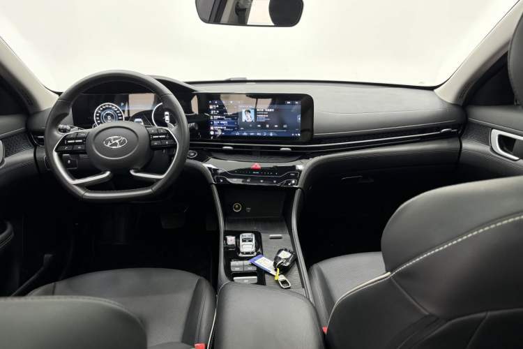 Used Hyundai Mistra 2021 270TGDi DCT TOP Flagship Edition Interior 1