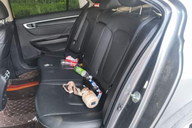 Used Hyundai Mistra 2021 1.8L CVT LUX Premium Edition Interior 3