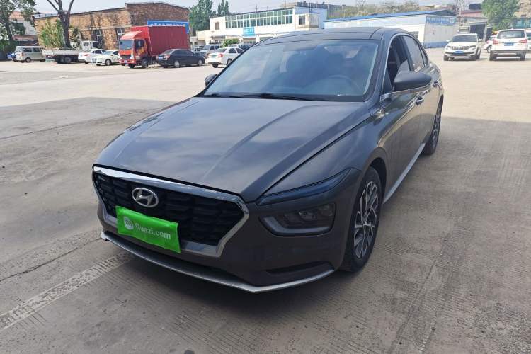 Ojetý Hyundai Mistra 2021 1.8L CVT GLX Elite Edition Guazi used car, China used car export, Used car for sale, Used  cars, Cheapest cars for sale