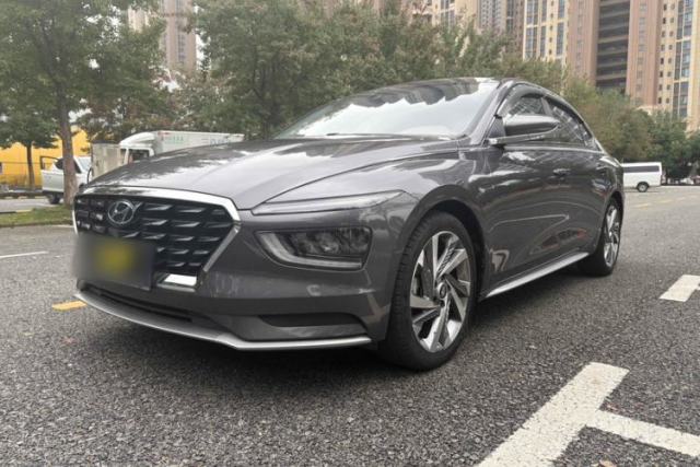 Used Hyundai Mistra 2021 1.8L CVT LUX Premium Edition