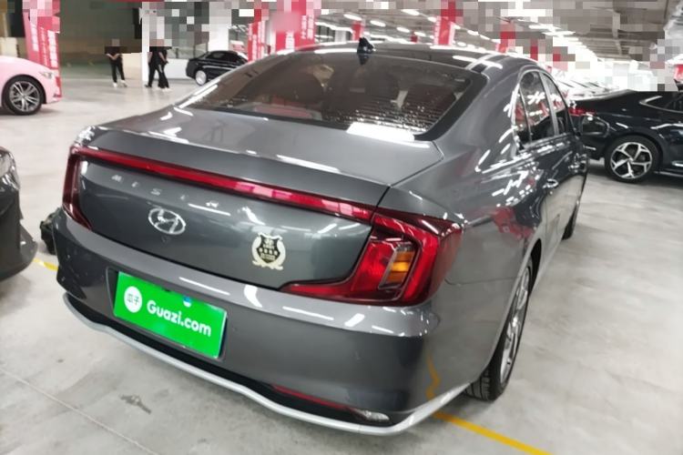 Used Hyundai Mistra 2021 1.8L CVT LUX Premium Edition Rear Right 45 Deg
