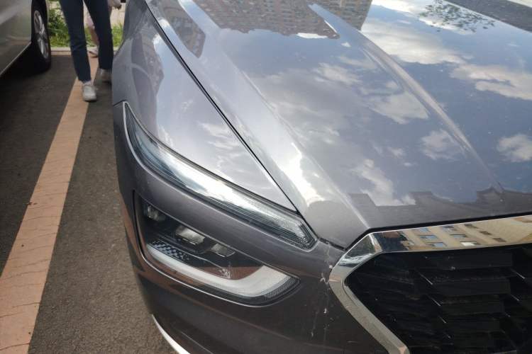 Used Hyundai Mistra 2021 1.8L CVT LUX Premium Edition Right Front Headlight