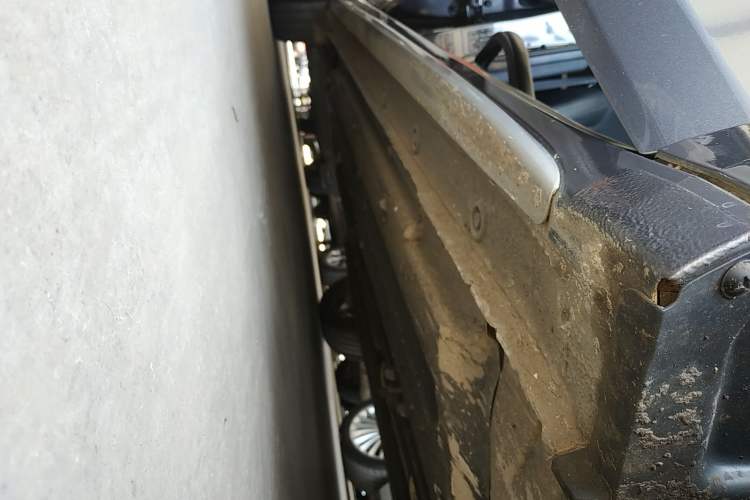 Used Hyundai Mistra 2021 1.8L CVT LUX Premium Edition Right Side Sill