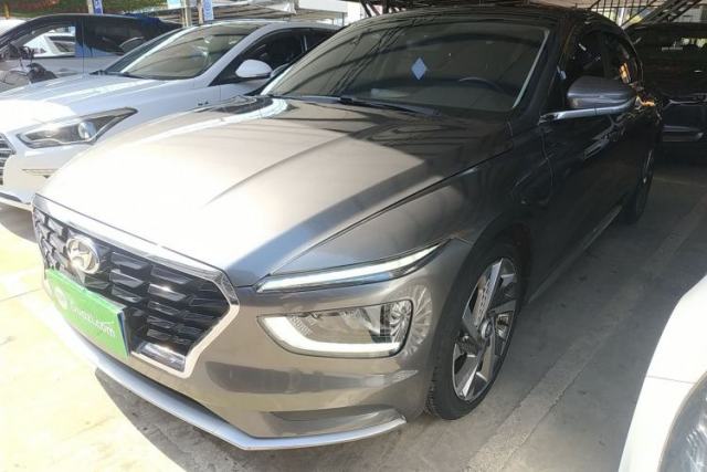 Used Hyundai Mistra 2021 1.8L CVT LUX Premium Edition