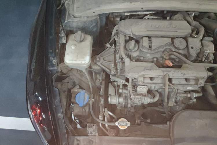 Used Hyundai Mistra 2021 270TGDi DCT LUX Prestige Edition Engine Bay Right