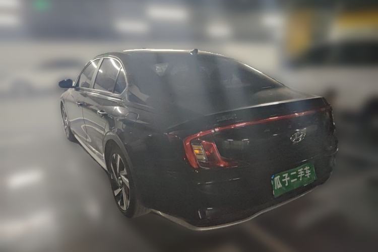 Used Hyundai Mistra 2021 270TGDi DCT LUX Prestige Edition Rear Left 45 Deg