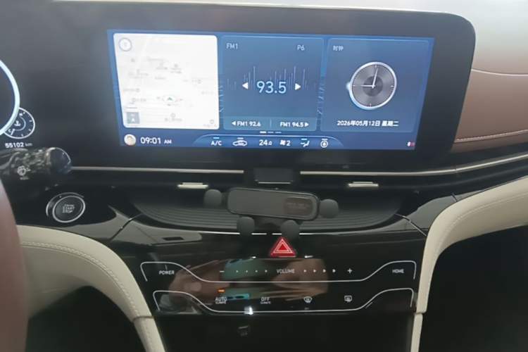 Used Hyundai Mistra 2021 1.8L CVT LUX Premium Edition Audio And AC Panel
