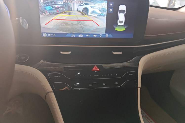 Used Hyundai Mistra 2021 1.8L CVT GLX Elite Edition Audio And AC Panel