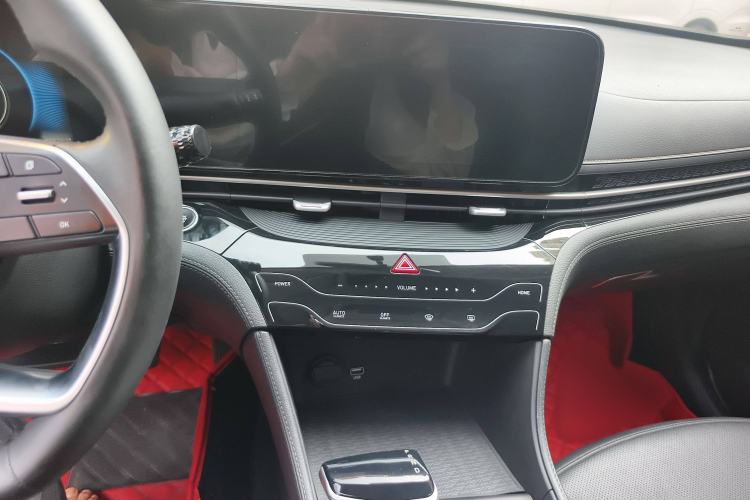 Used Hyundai Mistra 2021 1.8L CVT GLS Leading Edition Audio And AC Panel