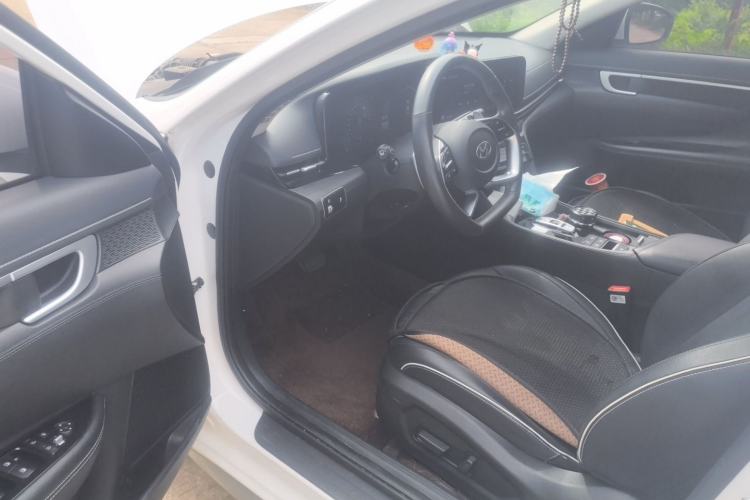 Used Hyundai Mistra 2021 270TGDi DCT LUX Prestige Edition Driver Seat