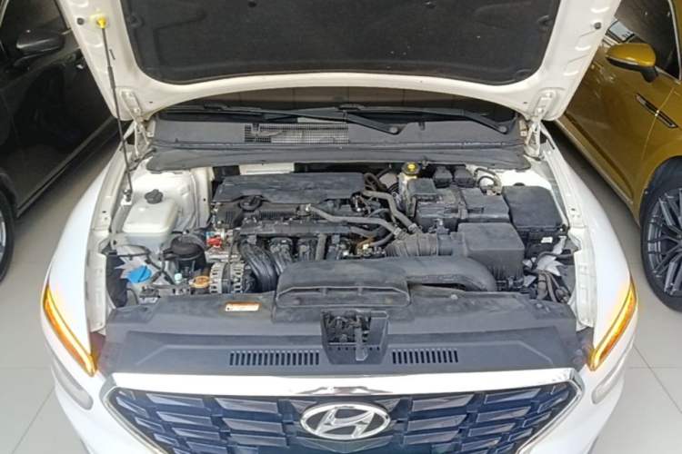 Used Hyundai Mistra 2021 1.8L CVT LUX Premium Edition Engine Bay