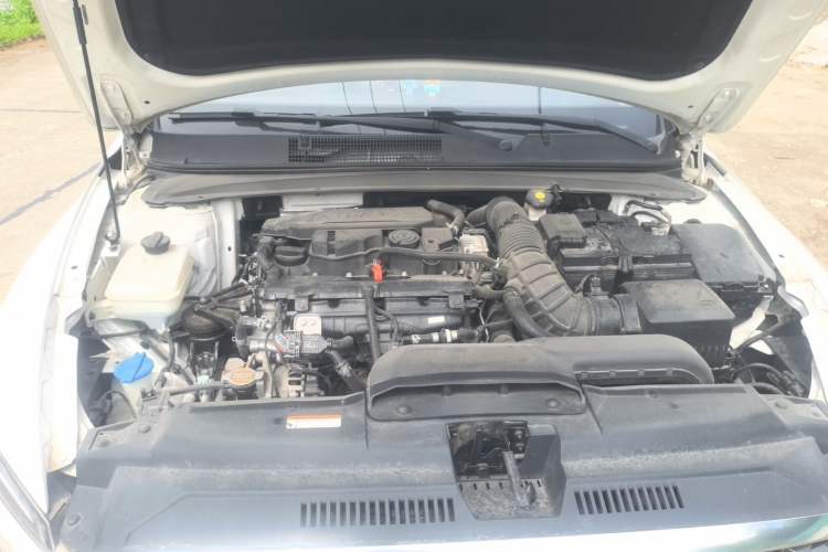 Used Hyundai Mistra 2021 270TGDi DCT LUX Prestige Edition Engine Bay
