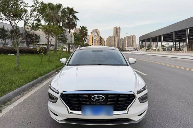 Used Hyundai Mistra 2021 1.8L CVT GLS Leading Edition Exterior 1
