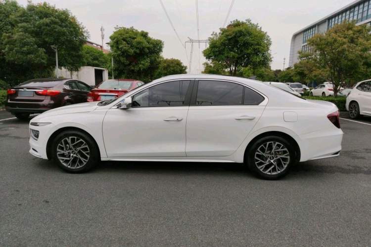 Used Hyundai Mistra 2021 1.8L CVT GLX Elite Edition Exterior 2
