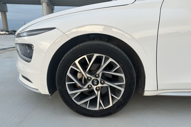 Used Hyundai Mistra 2021 1.8L CVT GLX Elite Edition Exterior 2