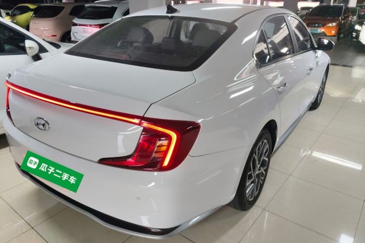 Used Hyundai Mistra 2021 1.8L CVT GLX Elite Edition Exterior 5