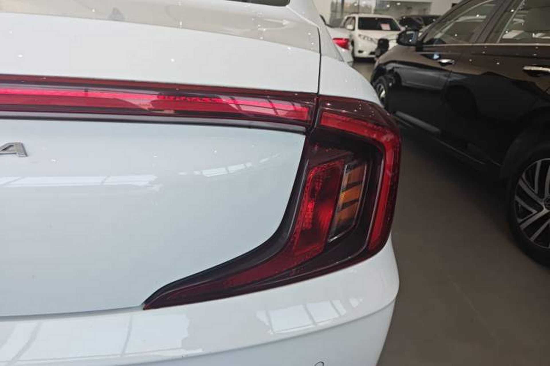 Used Hyundai Mistra 2021 1.8L CVT GLX Elite Edition Exterior 6