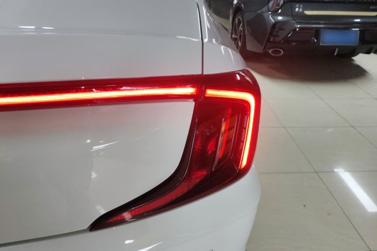 Used Hyundai Mistra 2021 1.8L CVT GLX Elite Edition Exterior 6