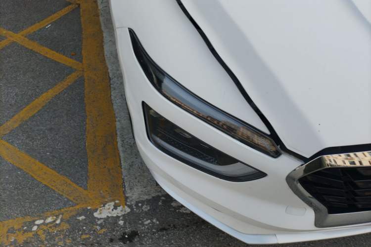 Used Hyundai Mistra 2021 1.8L CVT LUX Premium Edition Exterior 6